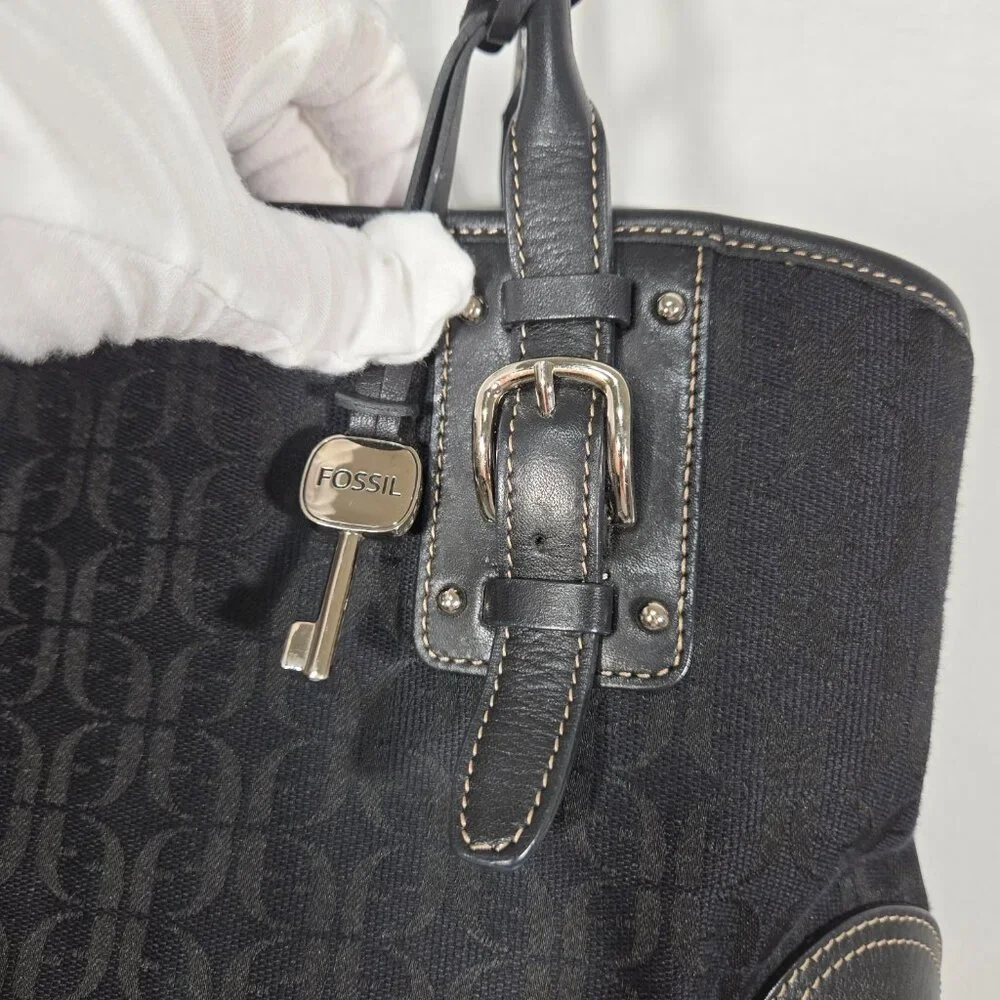 Vintage FOSSIL Y2K Whimsigoth BLACK Signature Canvas Leather Trim Shoulder Bag. - Picture 11 of 17